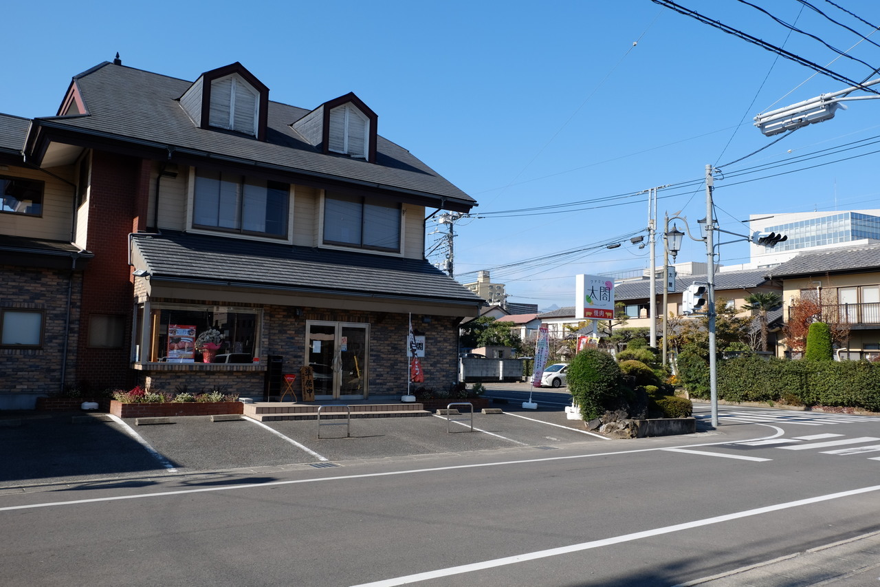 群馬県前橋市・焼き肉レストラン・ファミリー太閤駐車場